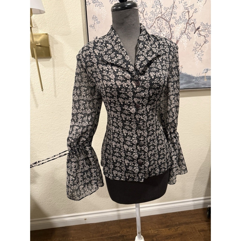 Mosaique Black White Floral Sheer Bell Sleeve Button Down Blouse S‎ vintage